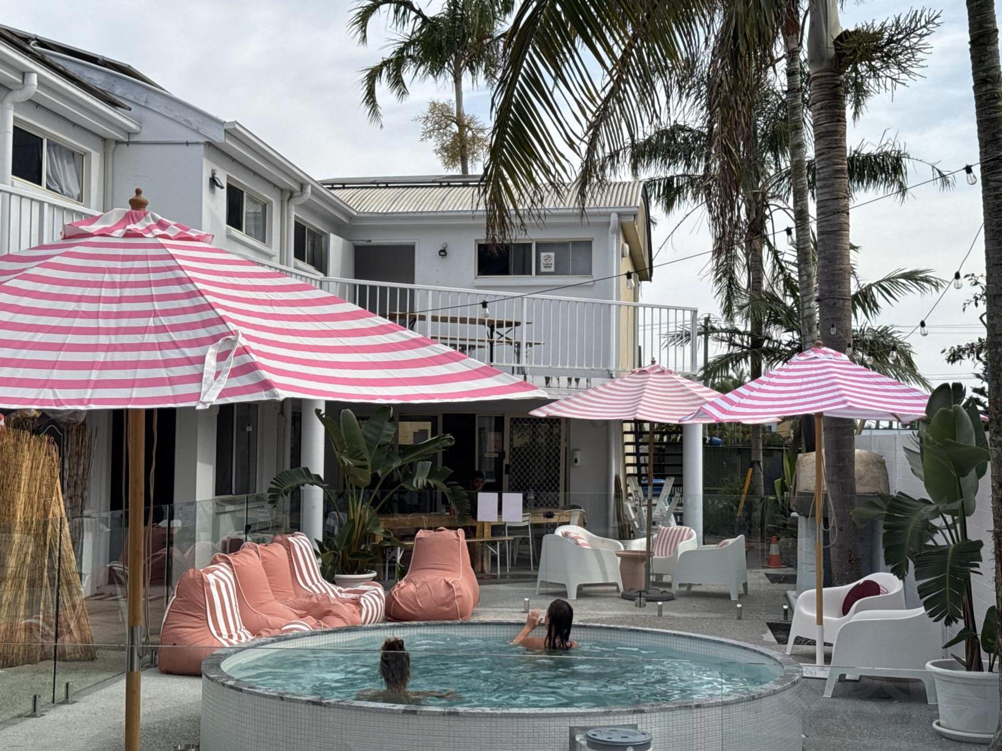 Cali Backpackers Hostel Caloundra Ngoại thất bức ảnh